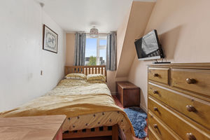 Photo 21- click for photo gallery